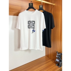 Givenchy T-Shirts